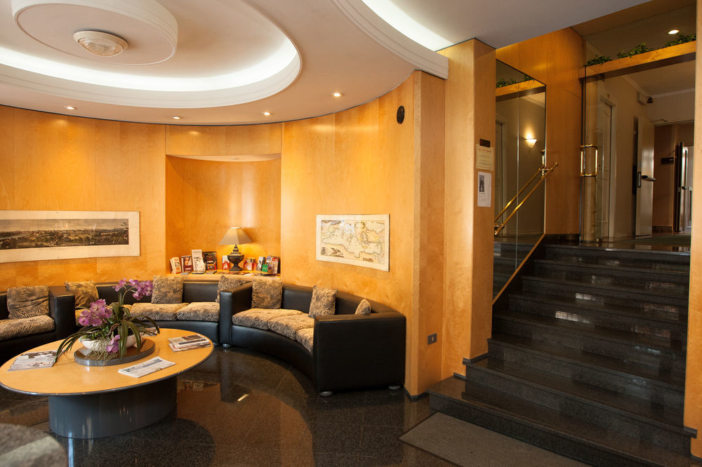 Hotel Gerber Рим Екстериор снимка