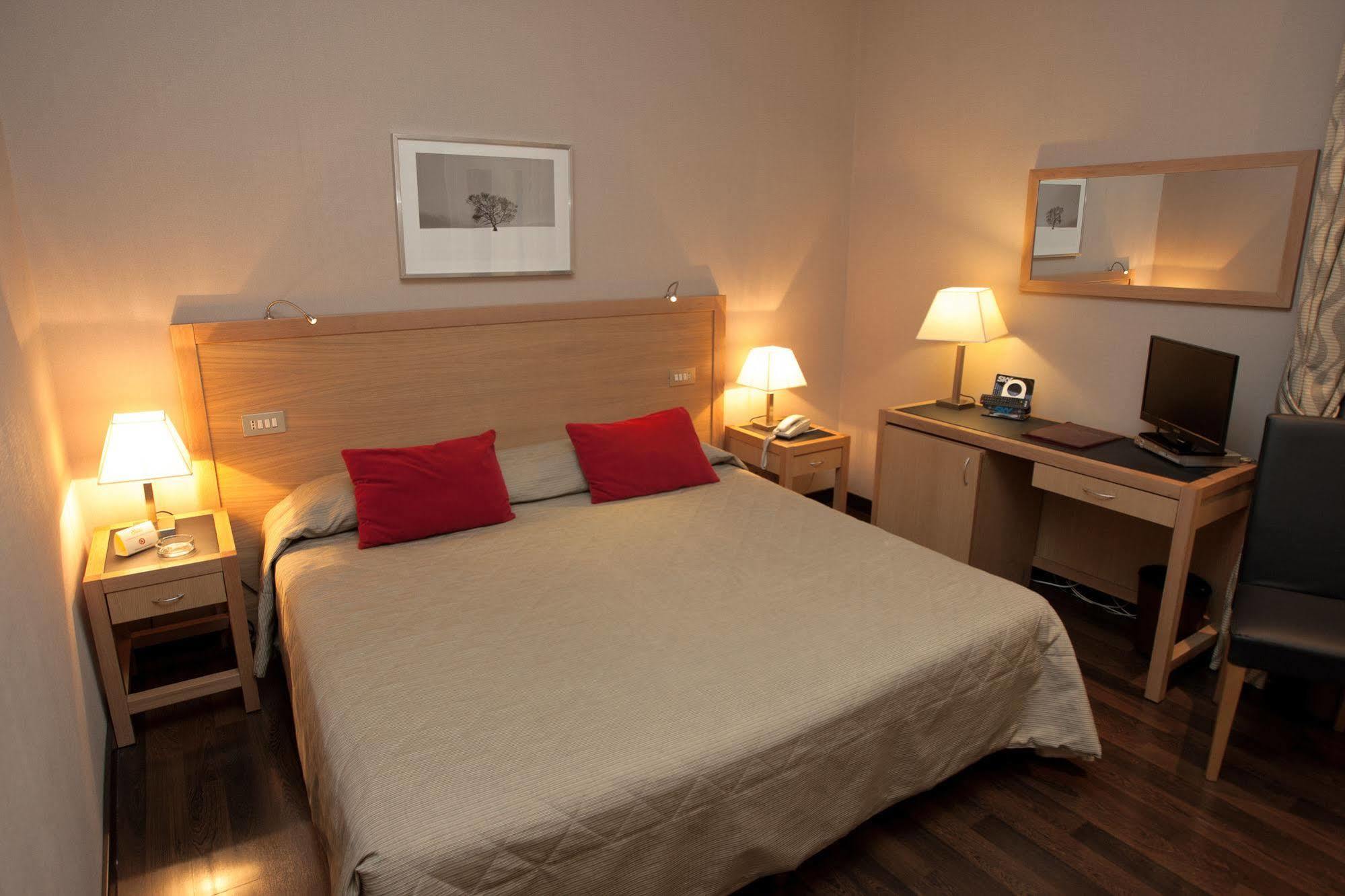Hotel Gerber Рим Екстериор снимка